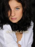 Mia Elysia, 36 Jahre alt mit brünetten Haaren und BH 75b - Kategorie: private Nutten und Hobbyhuren aus Köln
