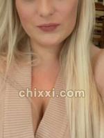 Melina, 26 Jahre alt mit blonden Haaren und BH D, Natur - Kategorie: Callgirls und Escort aus Düsseldorf (Sweet Passion Escort)