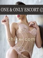 Charléne, 28 Jahre alt mit blonden Haaren und BH 70D - Kategorie: Callgirls und Escort aus Köln (One and Only Escort)