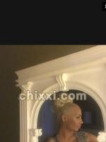 CoCoDeluxeNo1, 34 Jahre alt mit blonden Haaren - Kategorie: private Nutten und Hobbyhuren aus Stuttgart