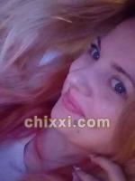 Karina, 28 Jahre alt mit blonden Haaren - Kategorie: private Nutten und Hobbyhuren aus Karlsruhe