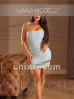 Kimberly, 24 Jahre alt mit braunen Haaren und BH 75D (Silikon) - Kategorie: Callgirls und Escort aus Hamburg (Ivana Models)