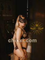 Katja, 30 Jahre alt mit blonden Haaren und BH 75 B - Kategorie: Callgirls und Escort aus Frankfurt am Main (Scarabaeus Escort)