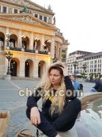 Valeria, 30 Jahre alt mit blonden Haaren und BH 75 C - Kategorie: Callgirls und Escort aus Hamburg (Marina Escort)