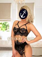 Albina, 28 Jahre alt mit blonden Haaren und BH 75 B - Kategorie: Callgirls und Escort aus Hamburg (Marina Escort)