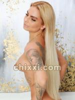 Sandra, 26 Jahre alt mit blonden Haaren und BH 75 B - Kategorie: Callgirls und Escort aus Frankfurt am Main (Privatmodelle Frankfurt)