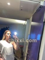 Roxanna, 20 Jahre alt mit blonden Haaren und BH B - Kategorie: private Nutten und Hobbyhuren aus Hamburg