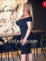 Lena_Vollbusig