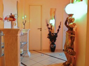 Fantasy-Massagestudio - Tantra, Griechisch, Russisch, Dominant in Weißensee